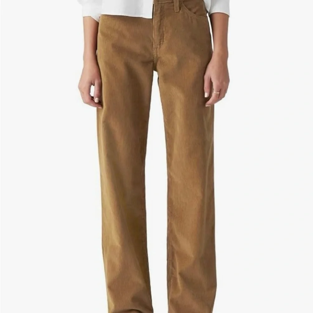 Levi's Tan Straight Leg Women's Jeans - Picture 1 of 2